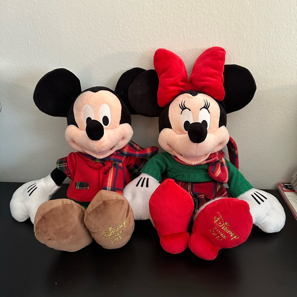 Disney Plush Mickey and Minnie Christmas 2012